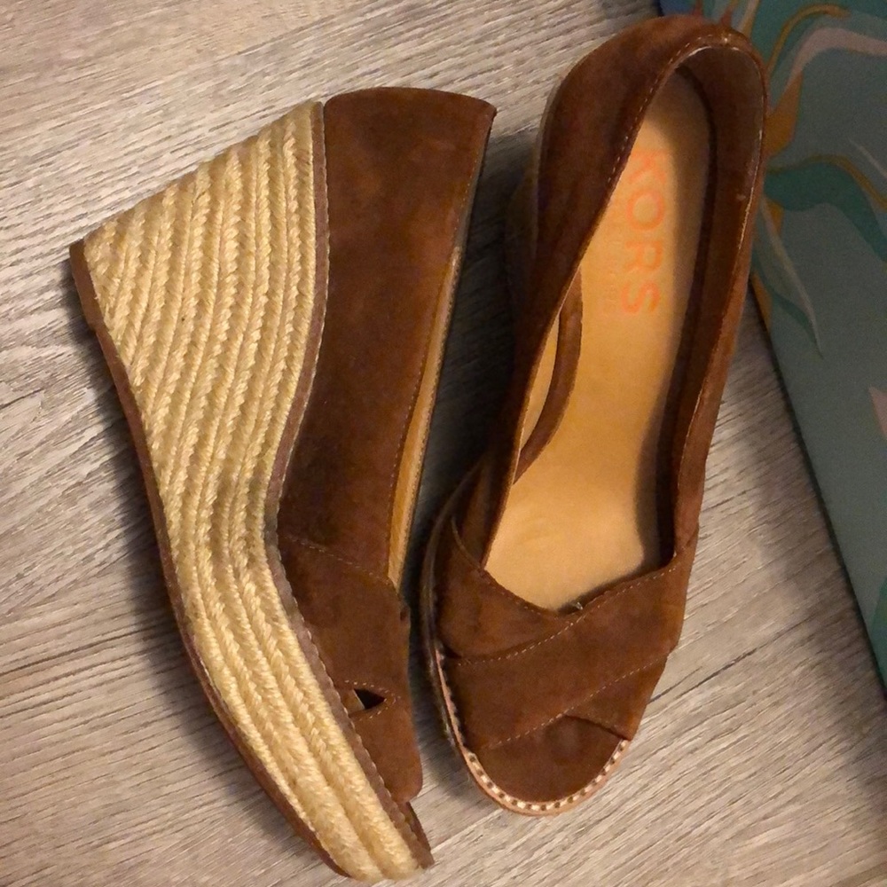 SOLD - Michael kors wedges